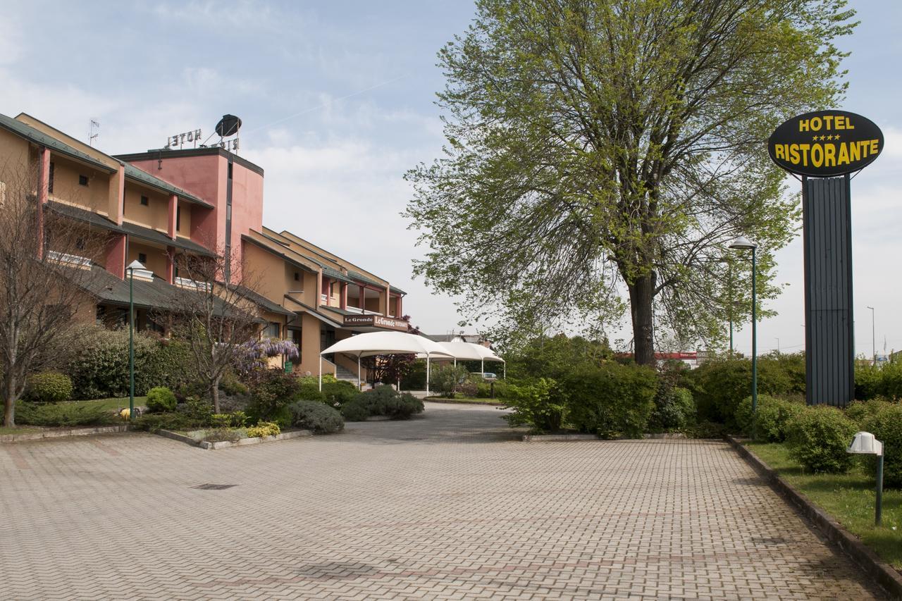 Le Gronde Hotel Cava Manara Екстериор снимка